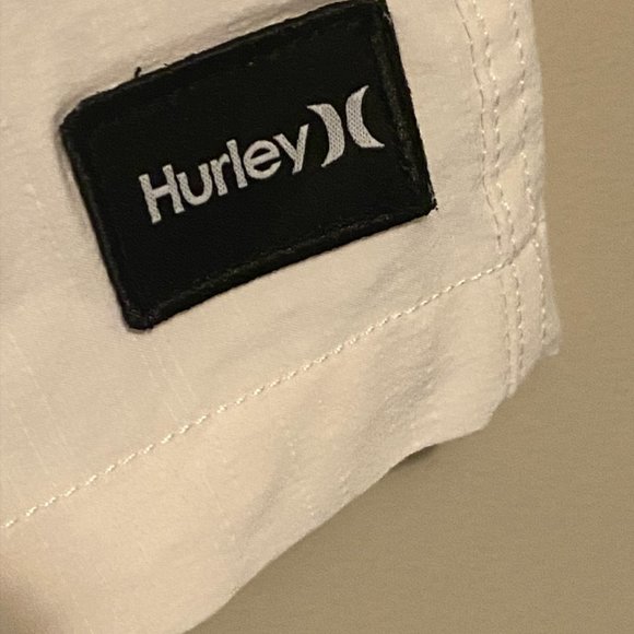 Hurley Men's White Board Shorts - Picture 4 of 5
